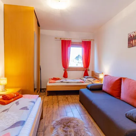 Apartment Nivis *
